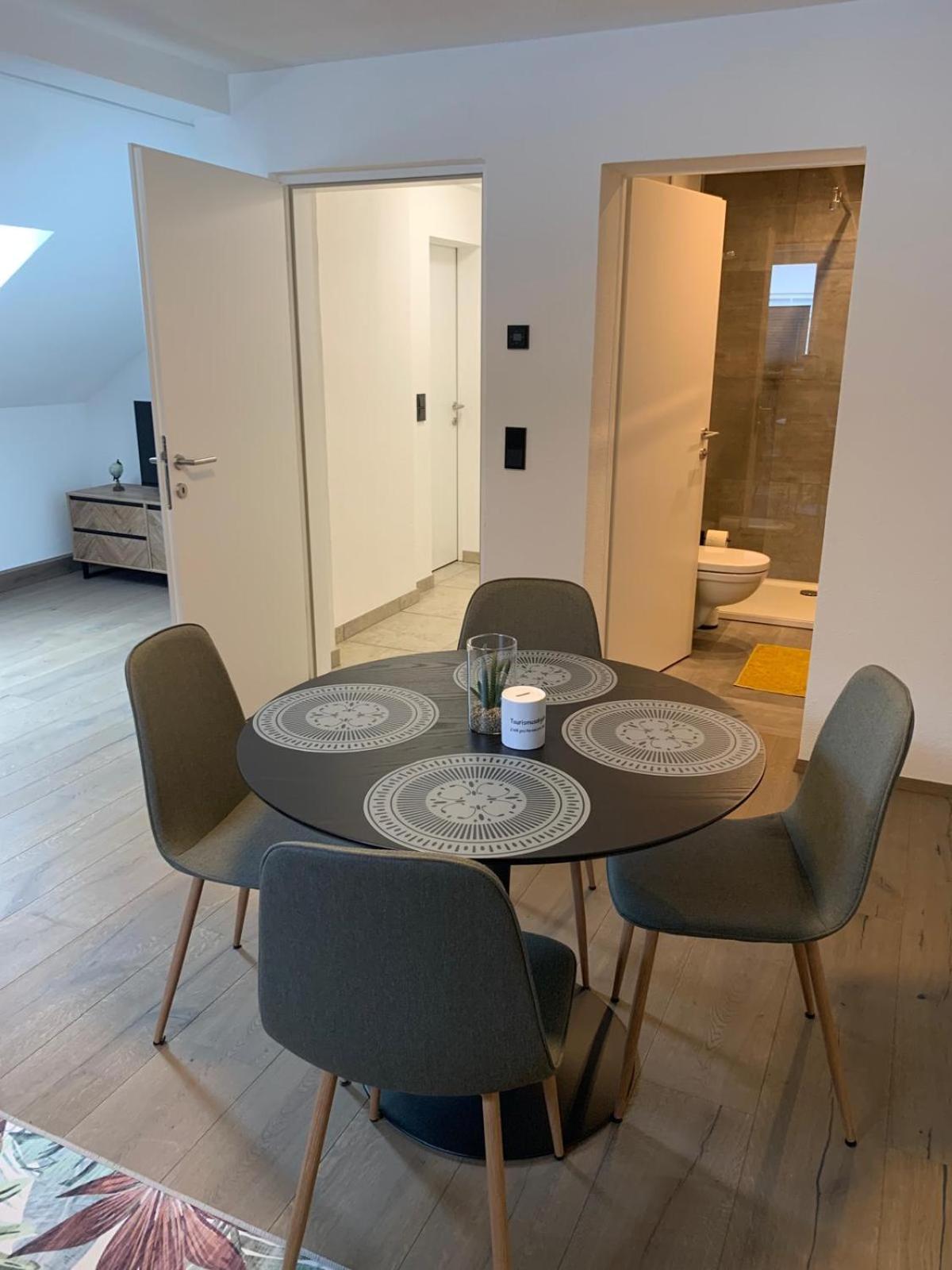 Idyllische Suite In Zentrumsnaehe Mit Parkplatz Top 2 그문덴 외부 사진